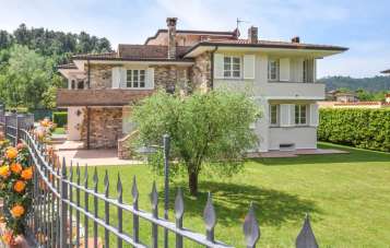 Vendita Ville, Camaiore