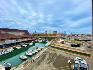 Vendita Pentavani, Livorno