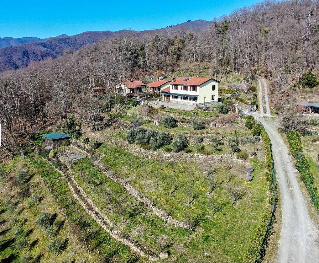 Vendita Ville, Tresana foto
