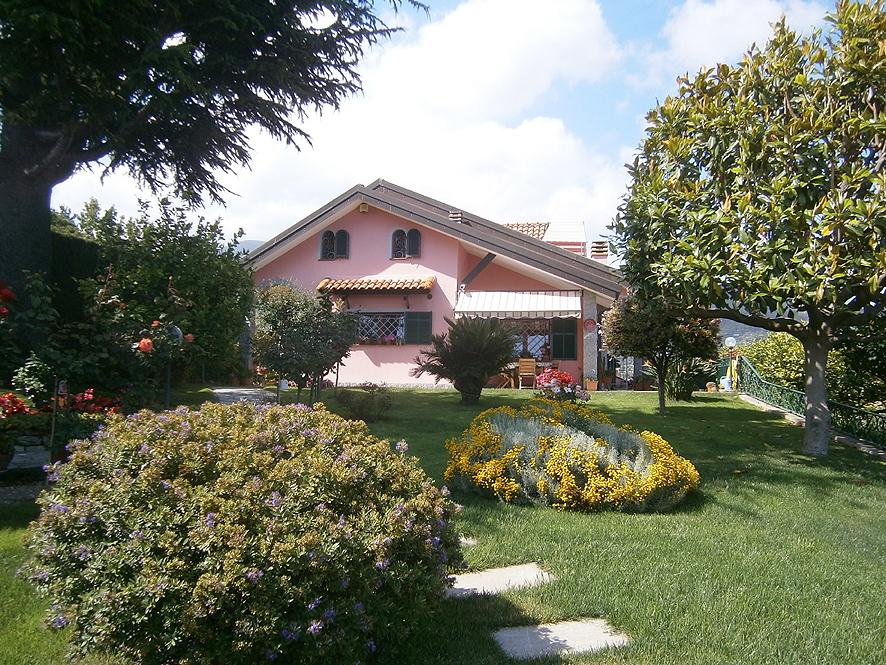 Vendita Multivani, Sanremo foto