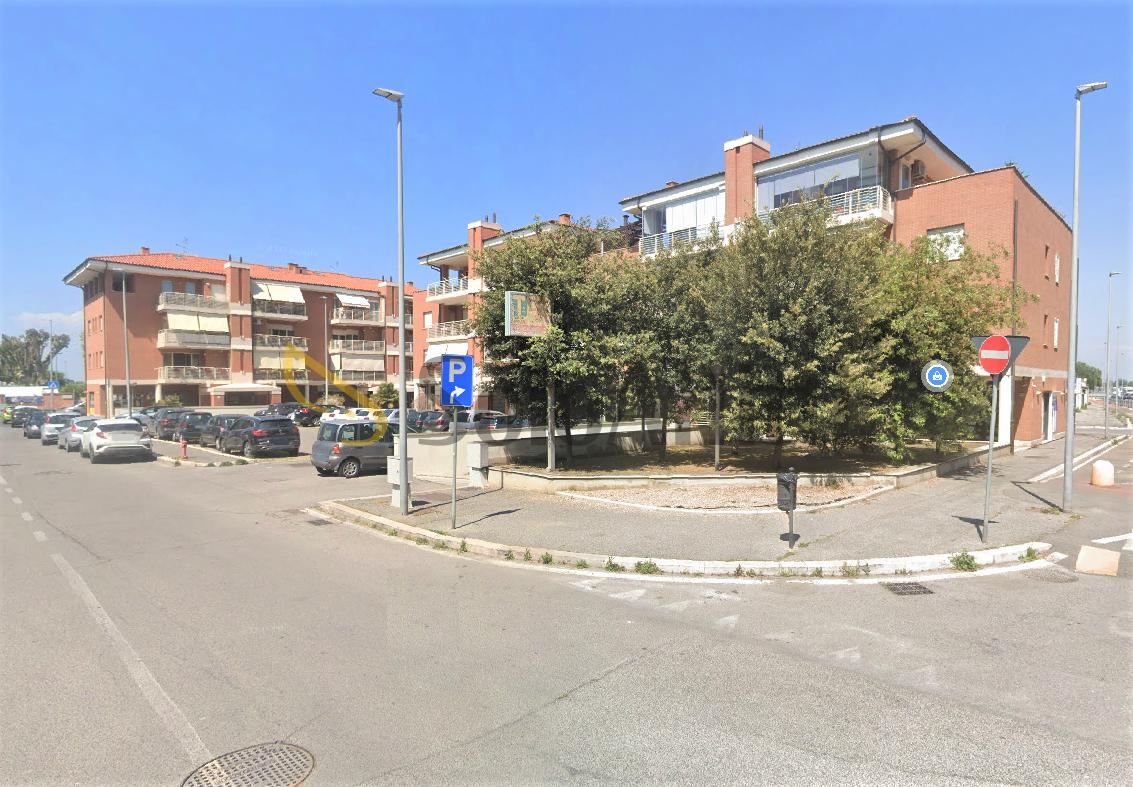 Affitto Monovano, Fiumicino foto