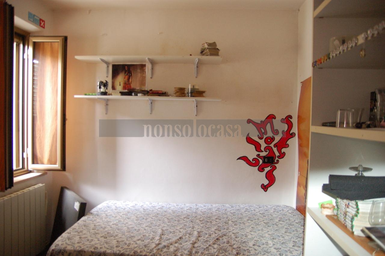 Vendita Pentavani, Perugia Vendita Pentavani, Perugia foto