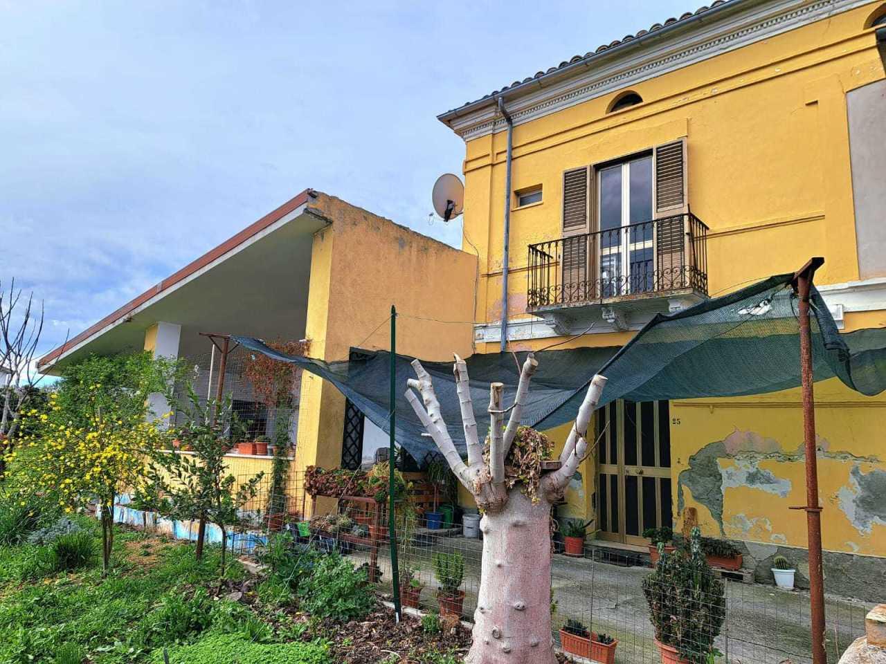 Vendita Pentavani, San Vito Chietino Vendita Pentavani, San Vito Chietino foto