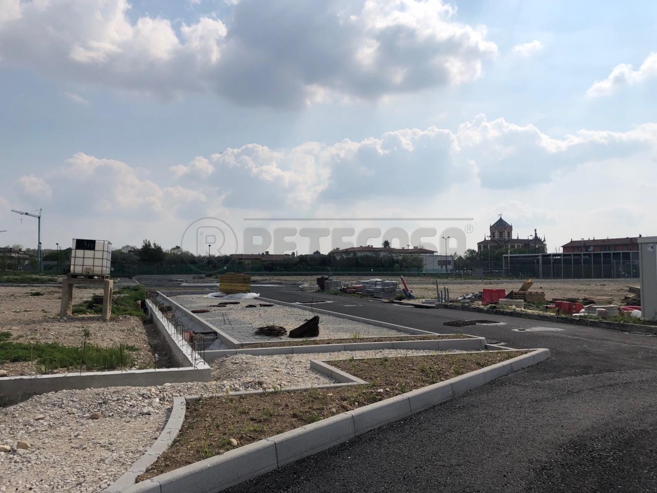 Vendita Case, Rosa foto