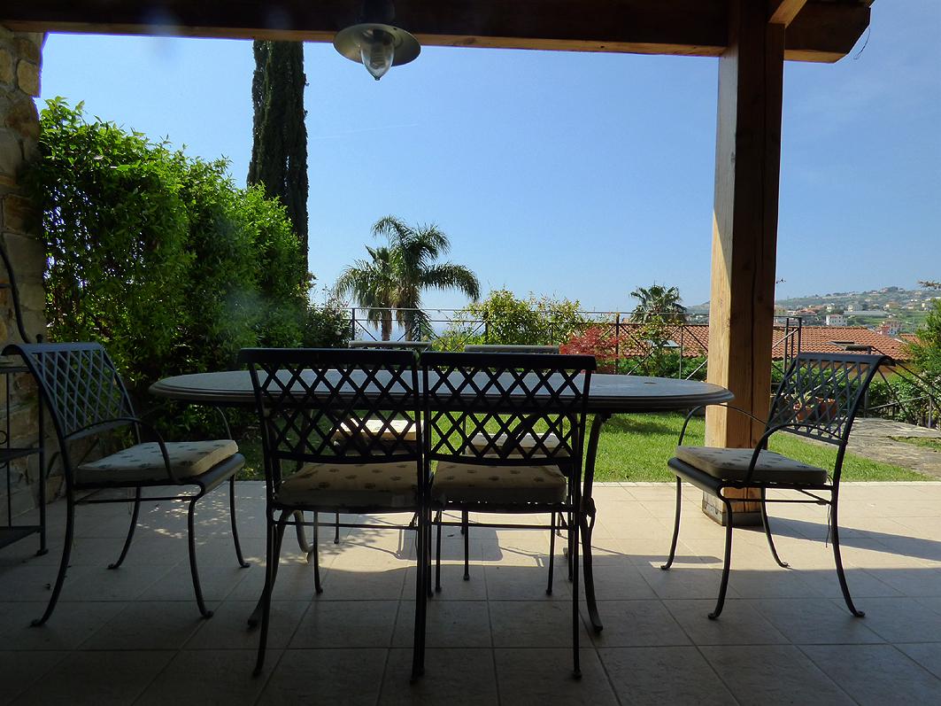 Vendita Multivani, Sanremo foto