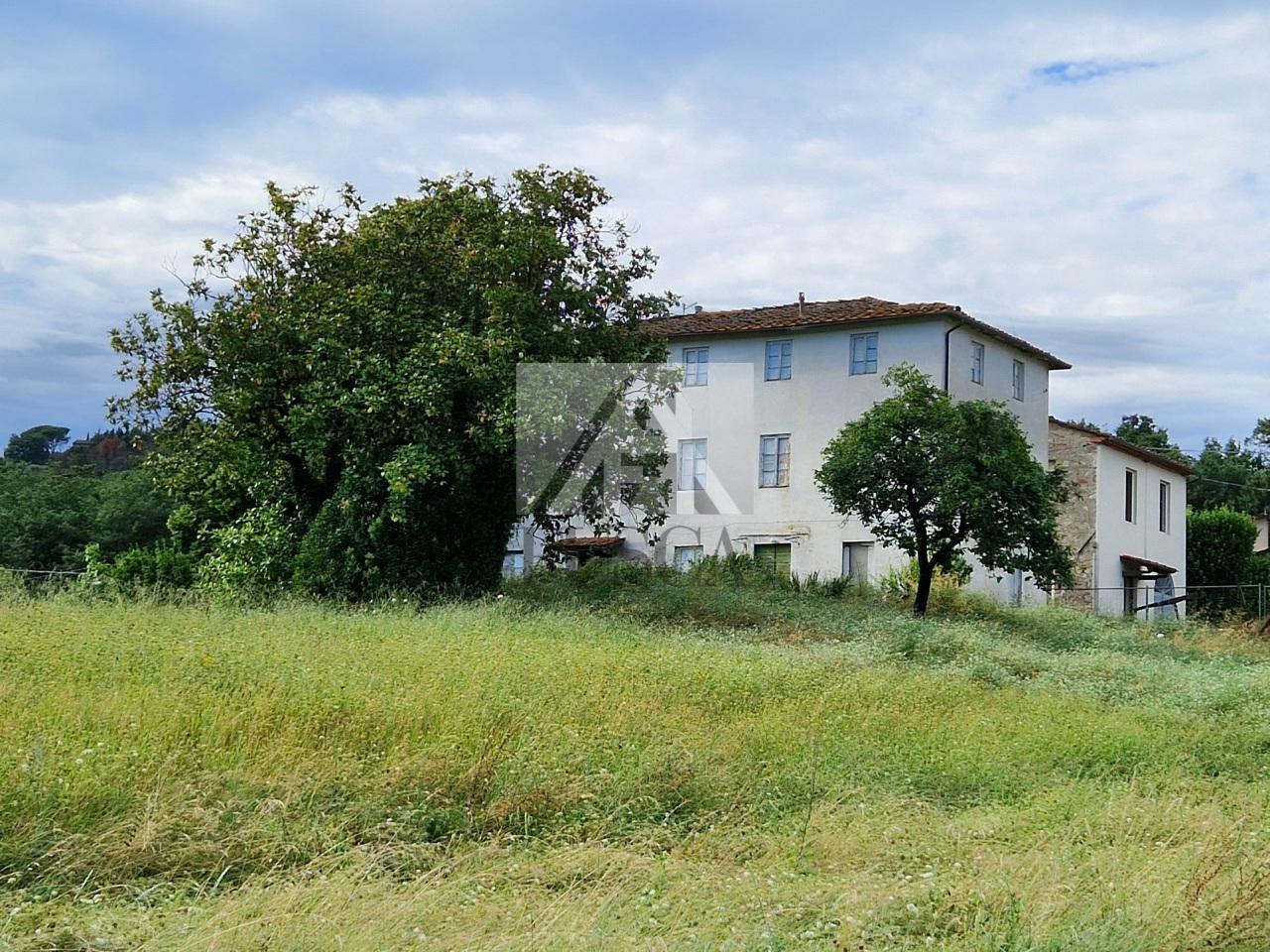 Vendita Terreni, Lucca foto