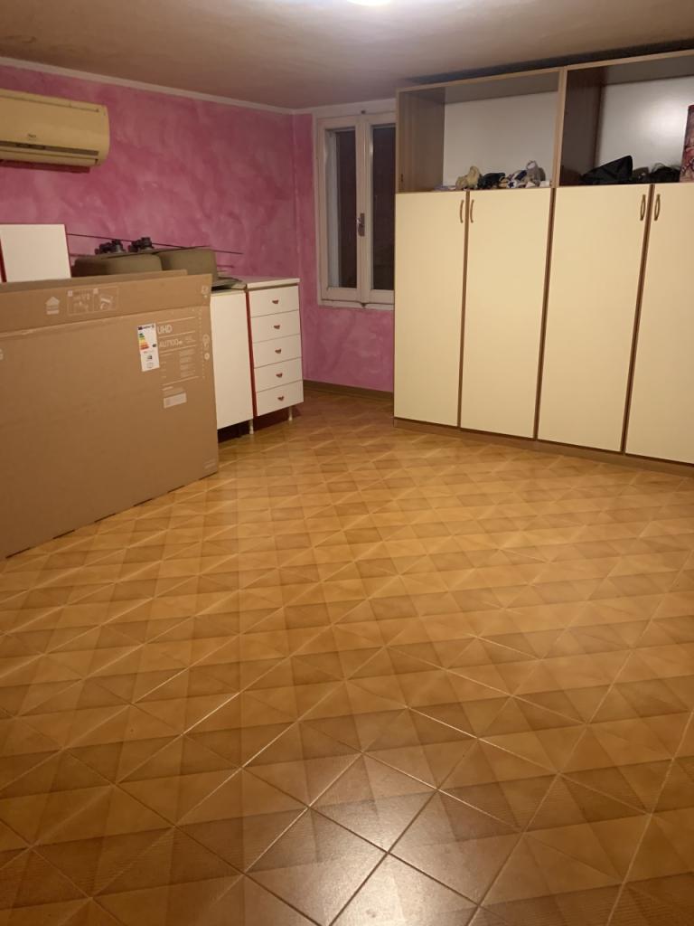 Vendita Multivani, Gavello foto