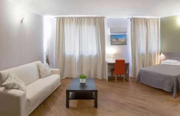 Affitto Bivani, Sarzana
