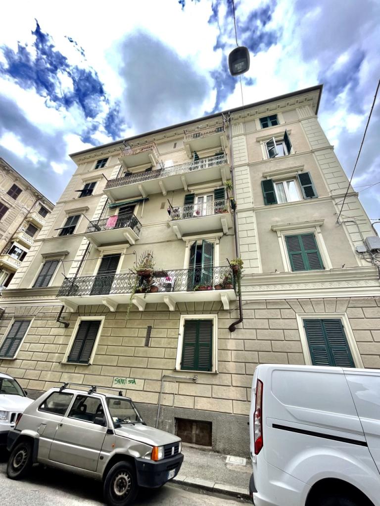 Vendita Esavani, La Spezia foto