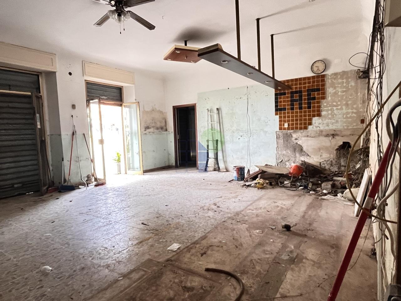 Vendita C, Livorno foto