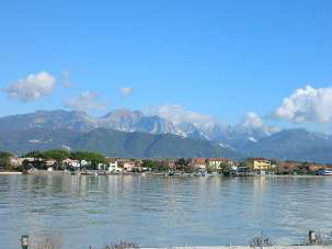 Vendita Multivani, Ameglia