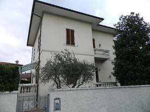Vendita Multivani, Pietrasanta