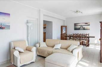 Affitto Quadrivani, Camaiore