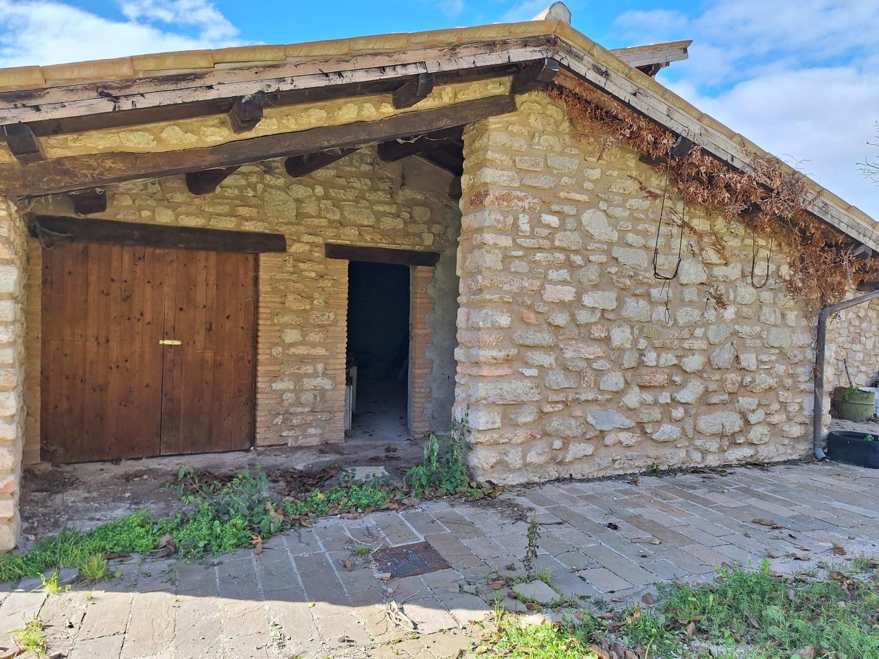 Vendita Bivani, Visso foto