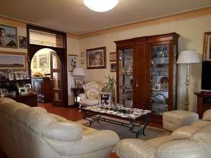 Vendita Multivani, Calci