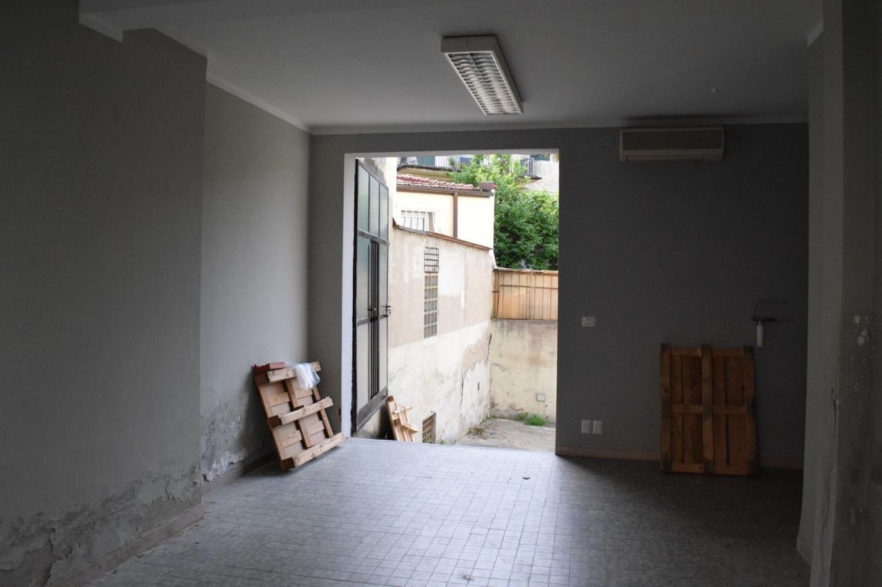 Affitto Altri immobili, Firenze foto