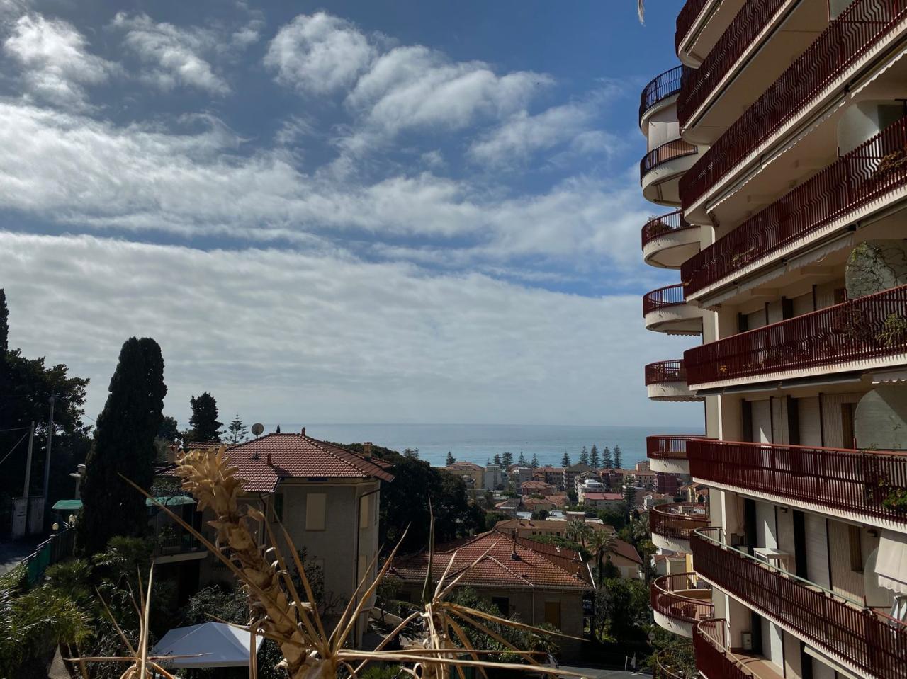 Vendita Quadrivani, Bordighera Vendita Quadrivani, Bordighera foto