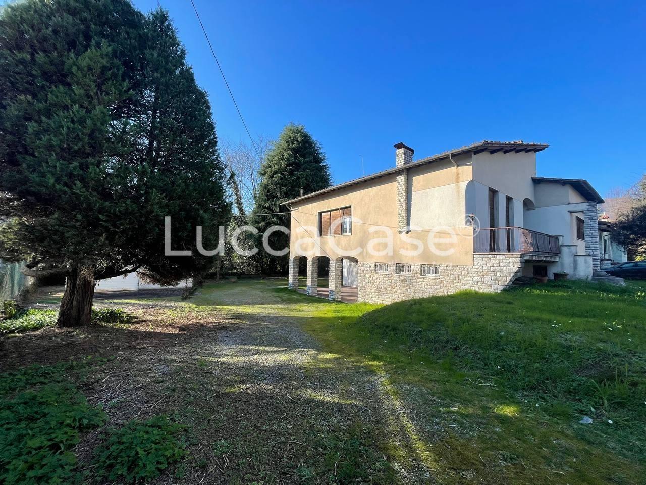 Vendita Villa, Lucca foto