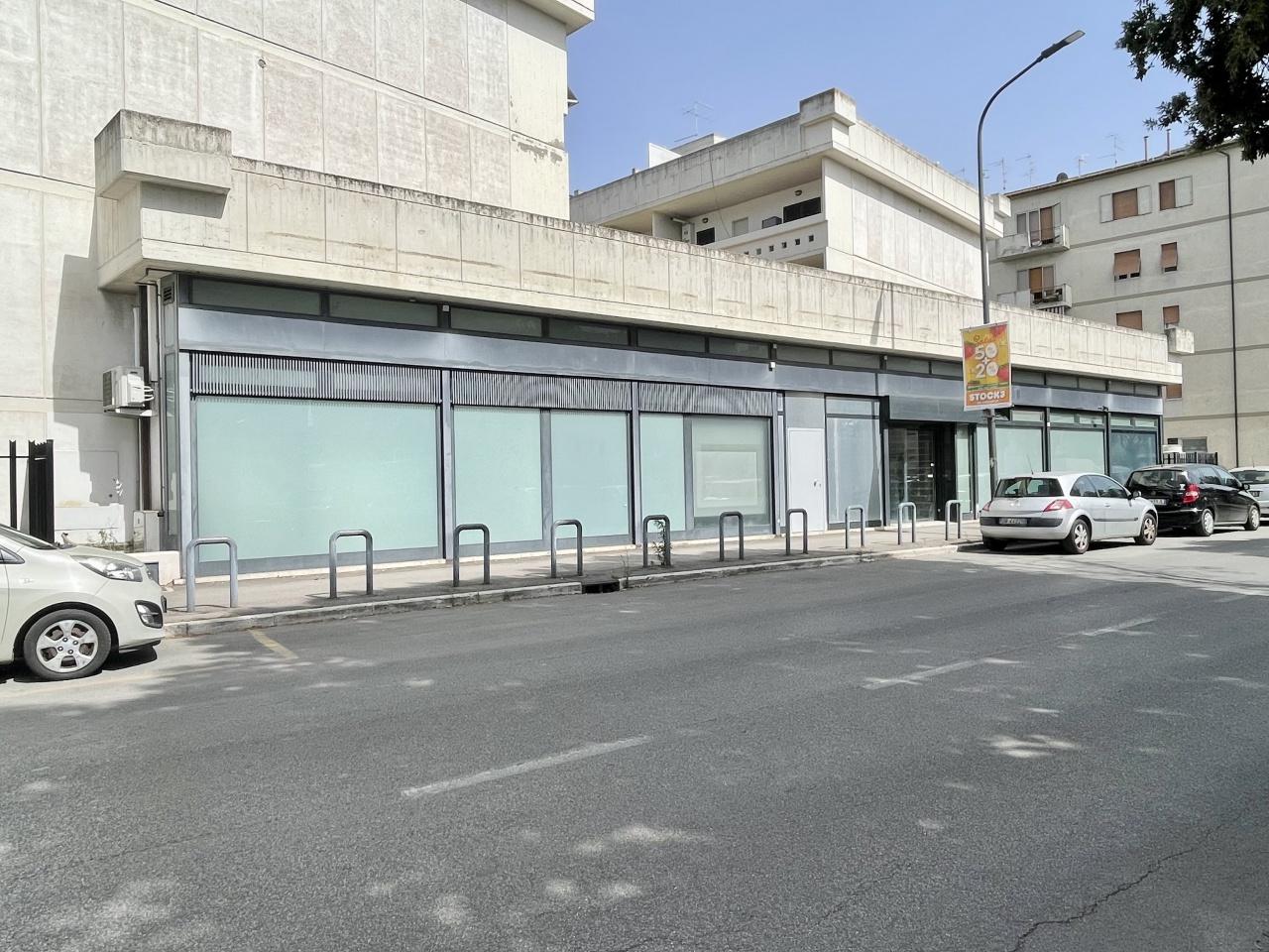 Affitto Attività commerciale, Grosseto foto