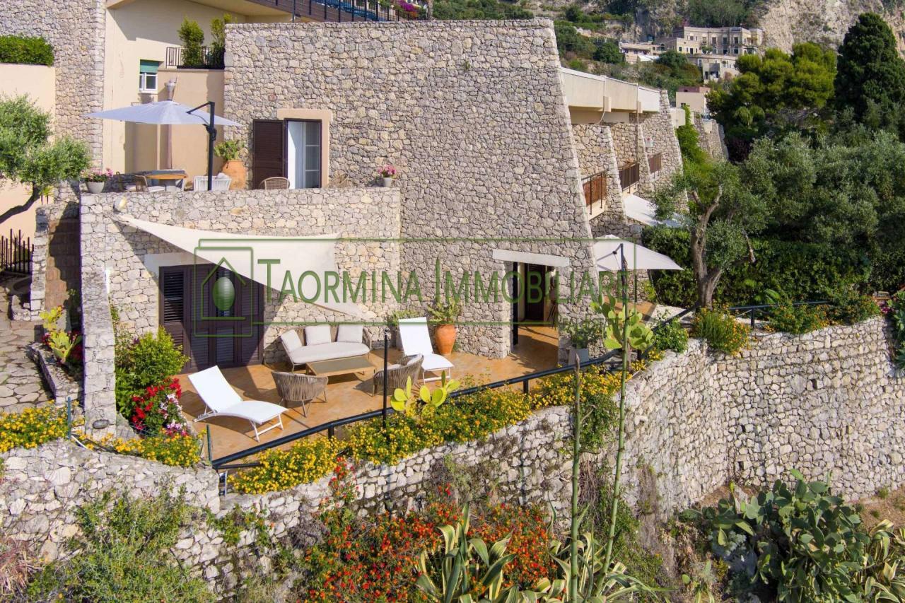 Vendita Appartamento, Taormina foto