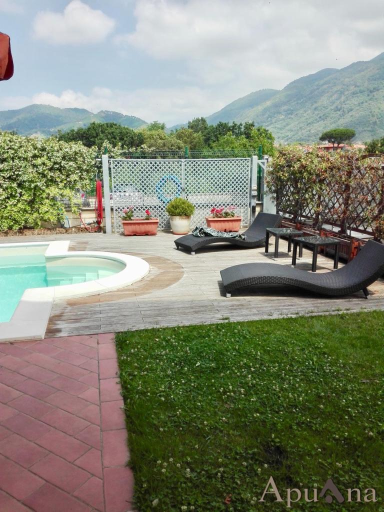 Vendita Villa, Massa foto