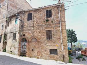 Venta Casa indipendente, Montefiore dell'Aso Venta Casa indipendente, Montefiore dell'Aso