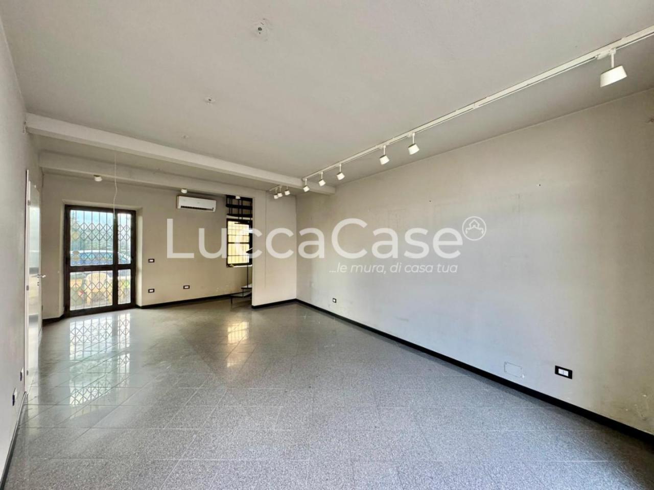 Affitto Locale commerciale, Lucca Affitto Locale commerciale, Lucca foto