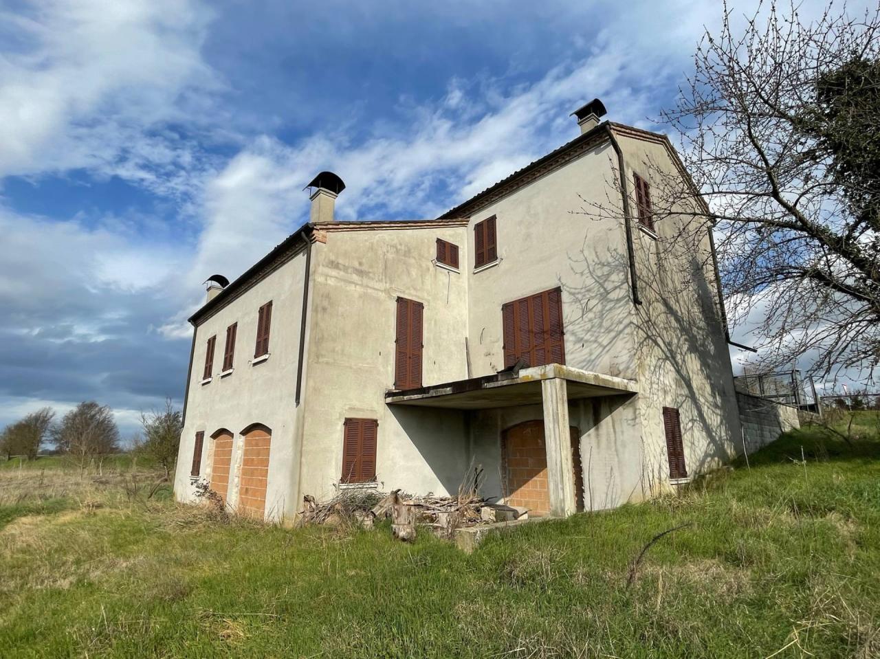 Vendita Casa indipendente, Ferrara foto