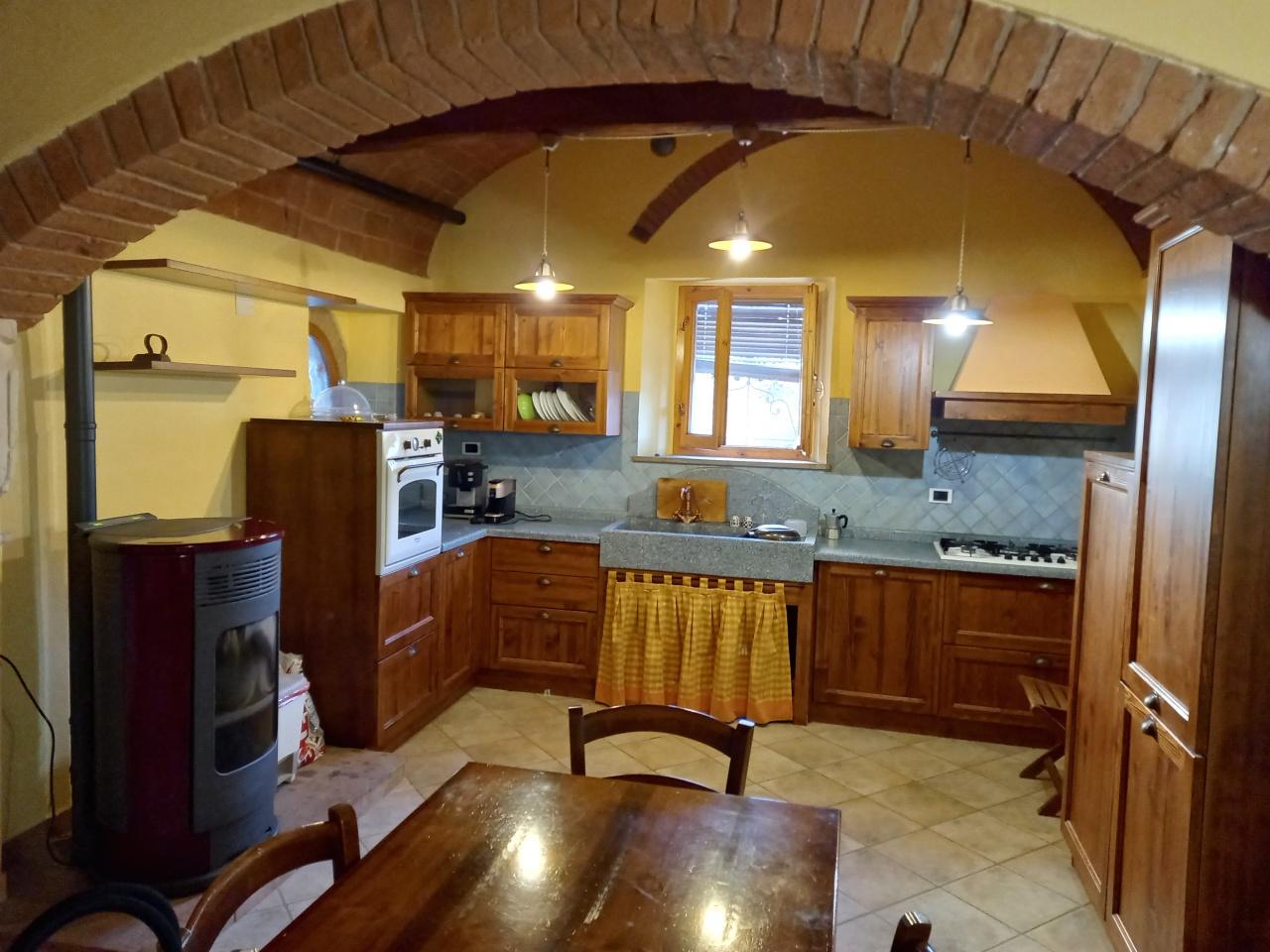 Vendita Casa indipendente, Gambassi Terme foto