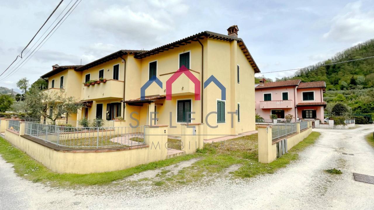 Vendita Villa, Borgo a Mozzano foto