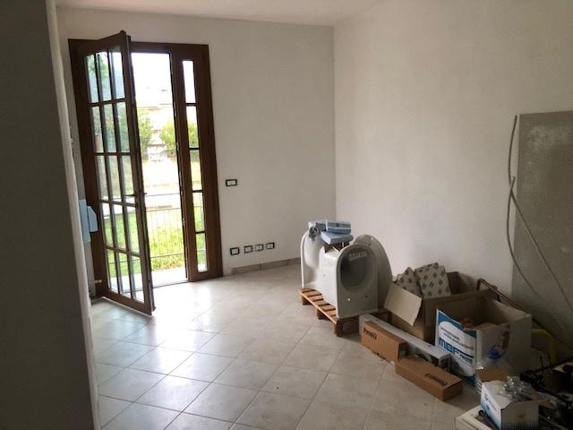 Vendita Trivani, Massarosa foto