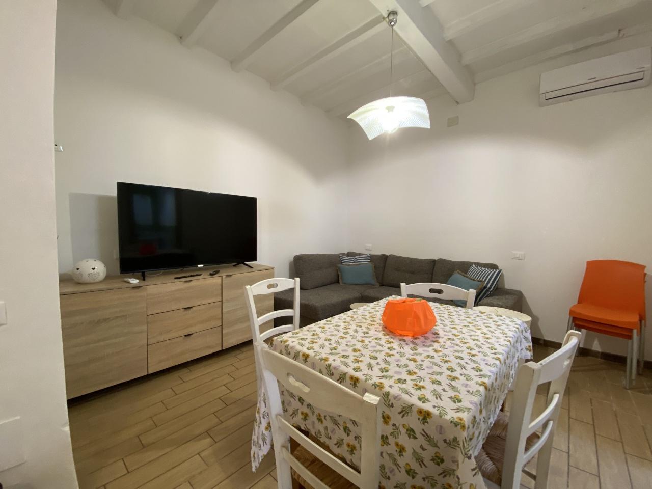 Vendita Quadrivani, Follonica foto