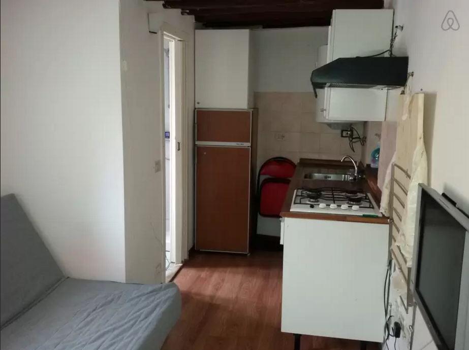 Affitto Monovano, Massa foto