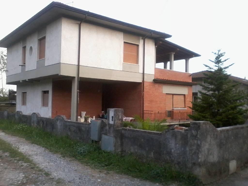 Affitto Pentavani, Massa foto