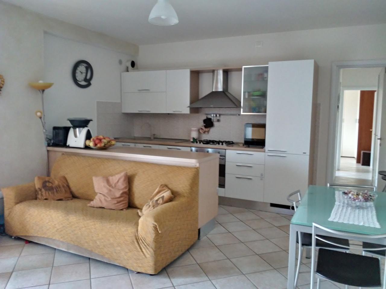 Vendita Trivani, Massarosa foto