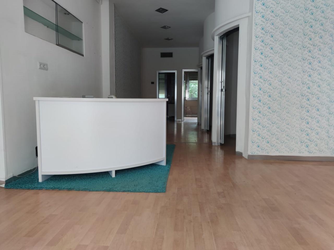 Affitto Locali commerciali, Pomigliano d'Arco Affitto Locali commerciali, Pomigliano d'Arco foto