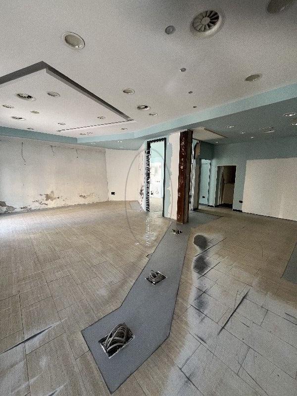 Vendita Quadrivani, Viareggio foto