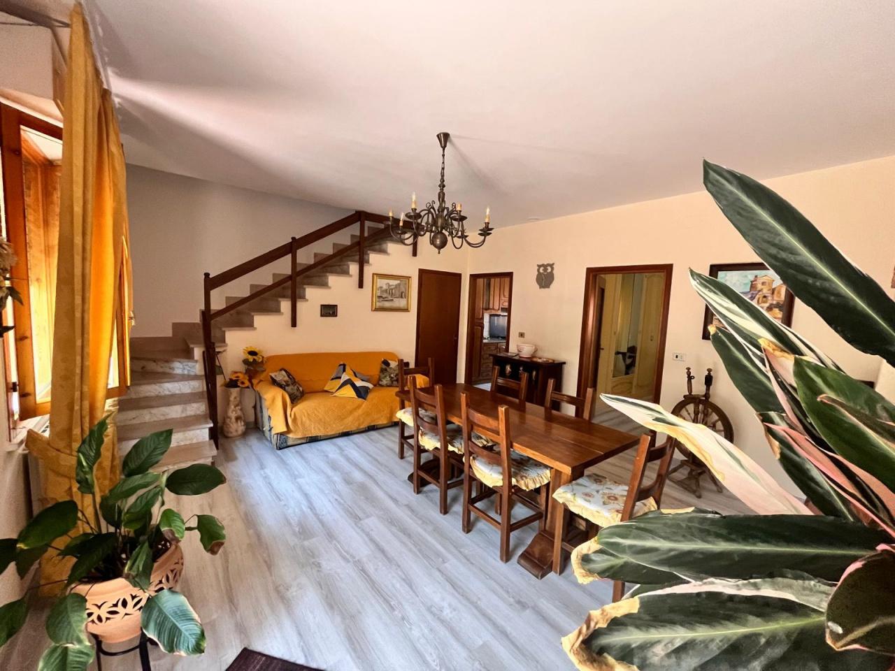 Vendita Esavani, Pitigliano foto