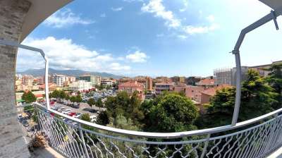Vendita Quadrivani, Albenga