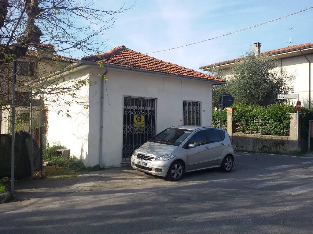 Affitto Quadrivani, Massa foto
