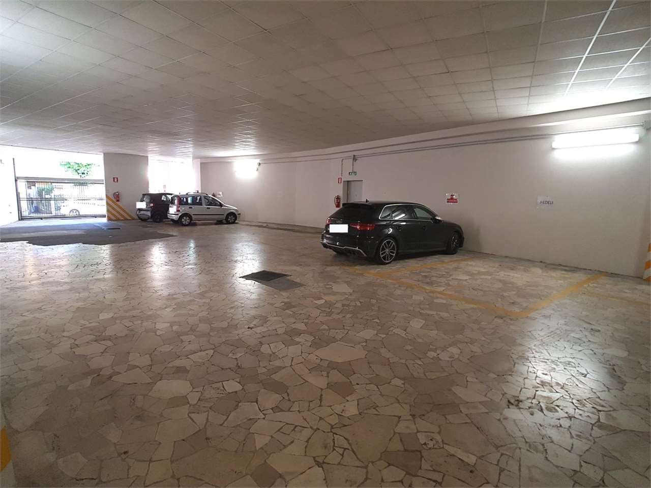 Affitto affitto, Cantu foto