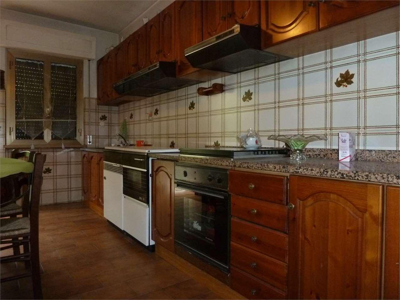 Vendita vendita, Lucca foto