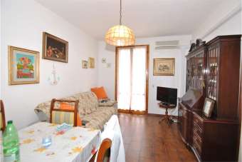 Vendita vendita, Cecina