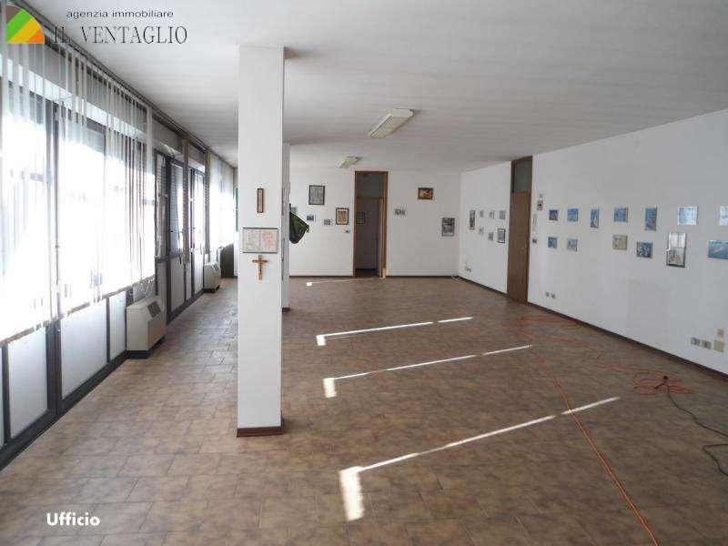 Vendita vendita, Sassuolo foto