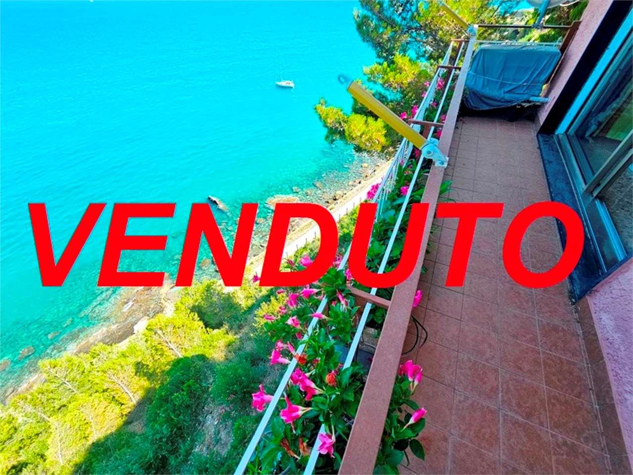 Vendita vendita, Cervo foto