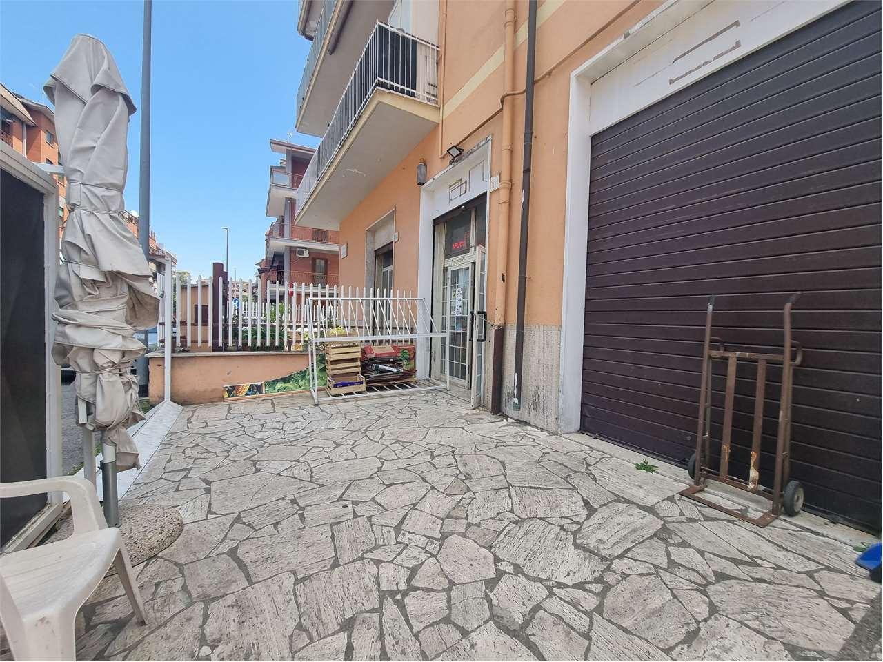 Vendita vendita, Roma foto