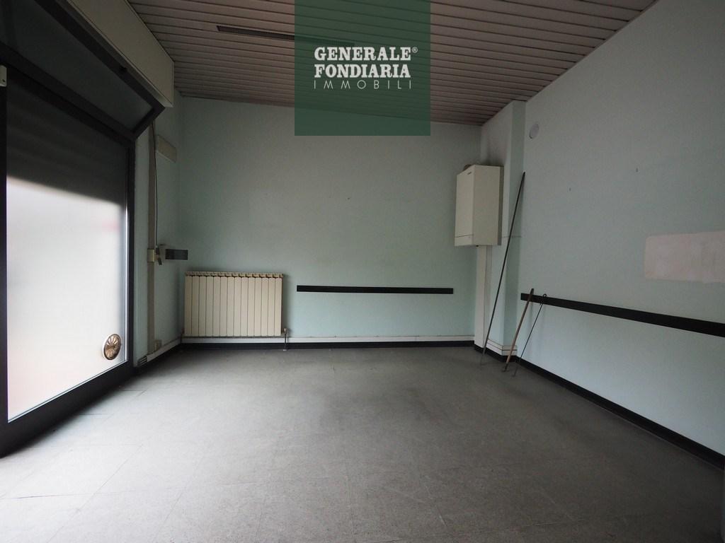 Affitto Negozio, Follo Affitto Negozio, Follo foto