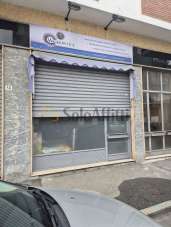 Affitto 1 vetrina, Grugliasco Affitto 1 vetrina, Grugliasco