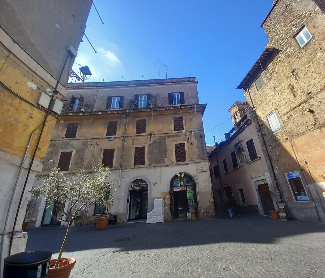 Vendita Esavani, Tivoli foto