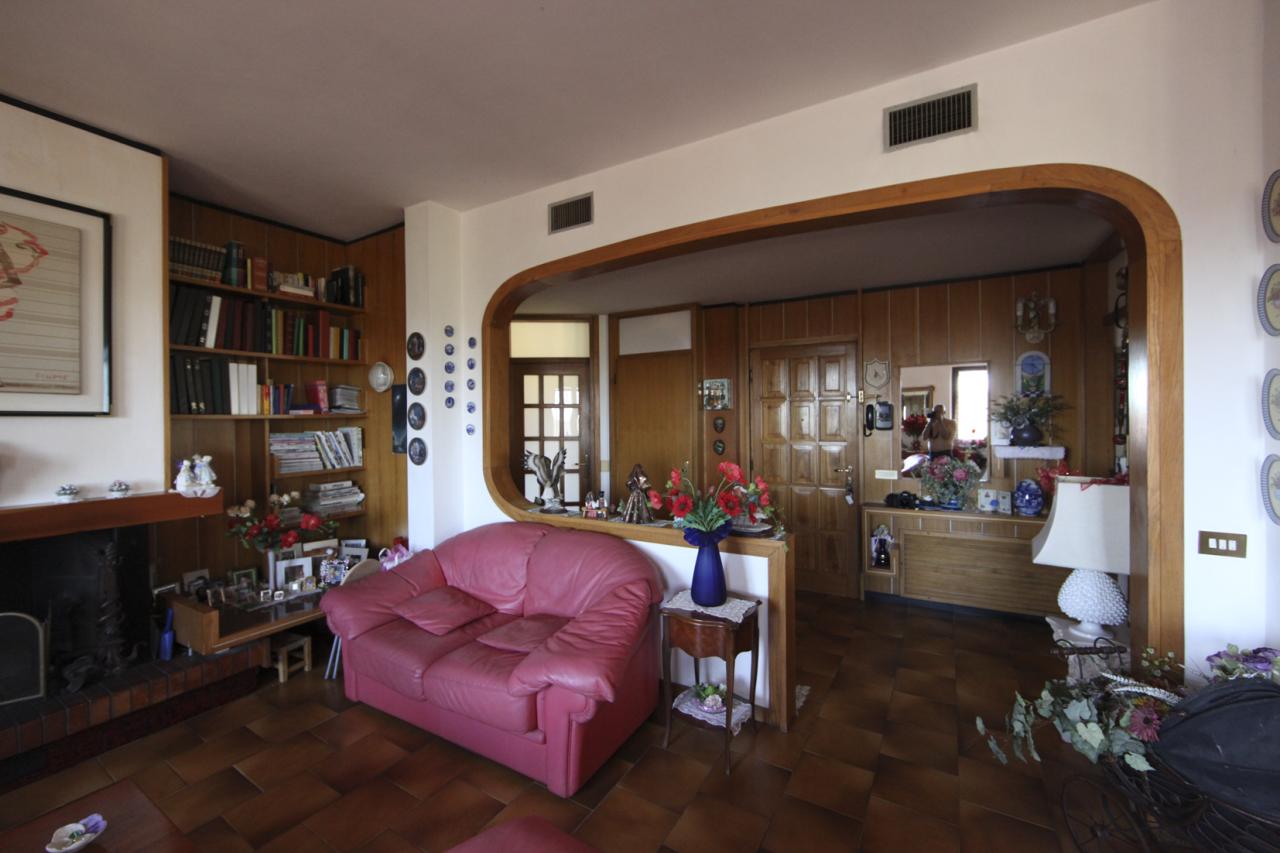Vendita Ville, Luni foto